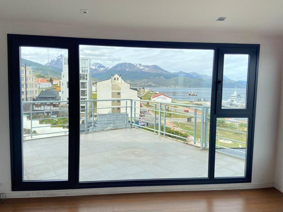 Semi-Piso In Patagonia Ushuaia Rebate In Physical Dollar Apartment Bagian luar foto