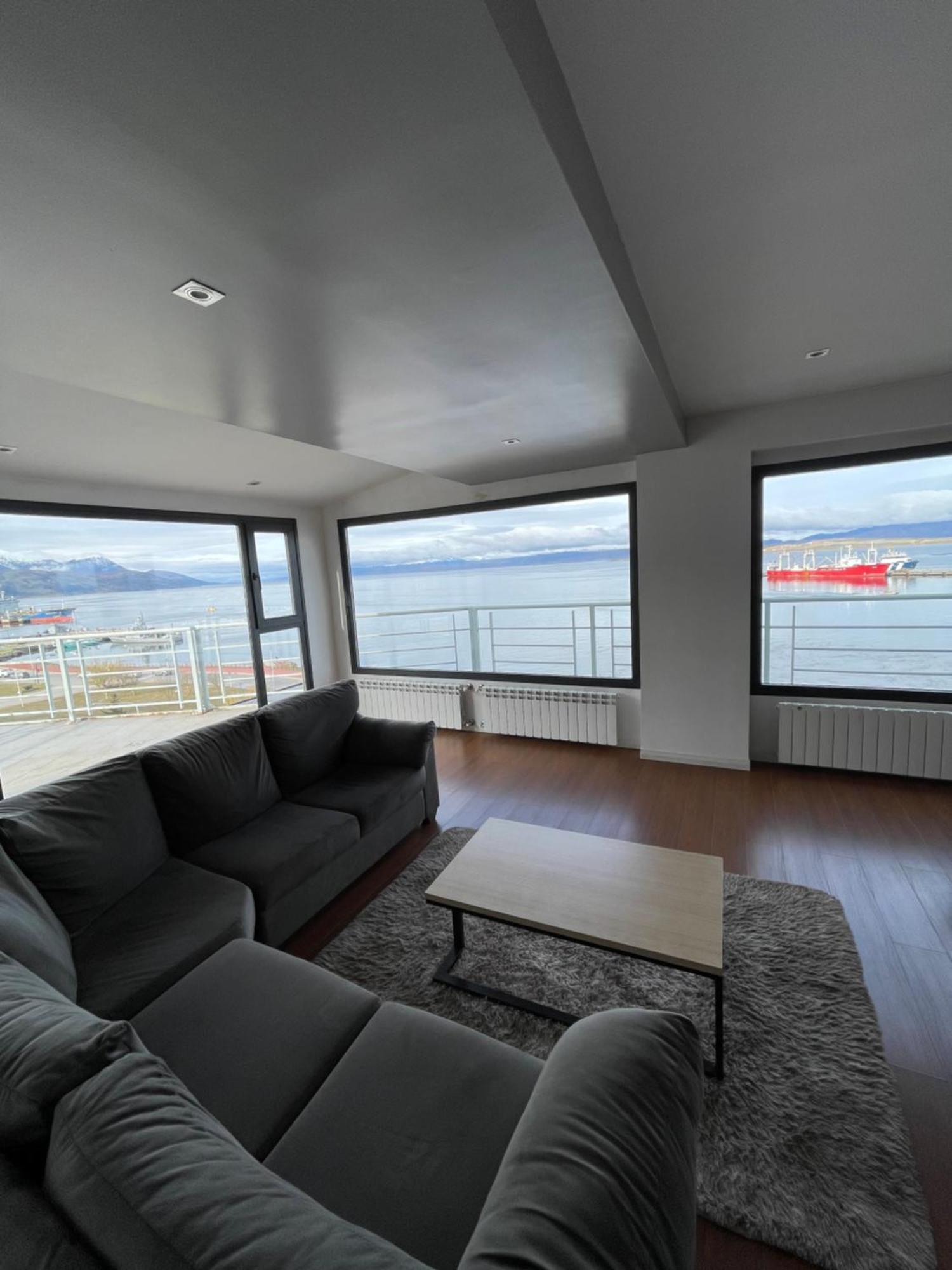 Semi-Piso In Patagonia Ushuaia Rebate In Physical Dollar Apartment Bagian luar foto