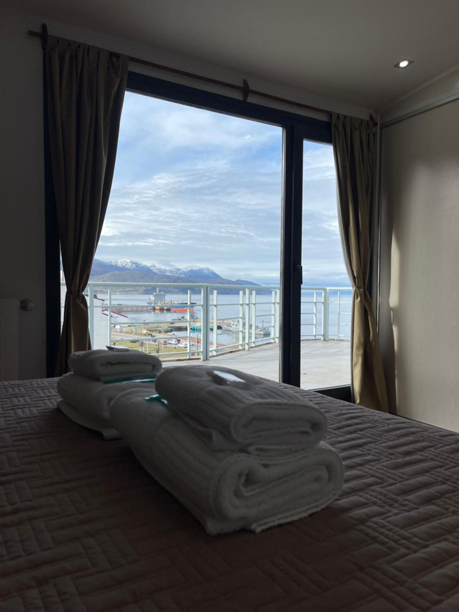 Semi-Piso In Patagonia Ushuaia Rebate In Physical Dollar Apartment Bagian luar foto