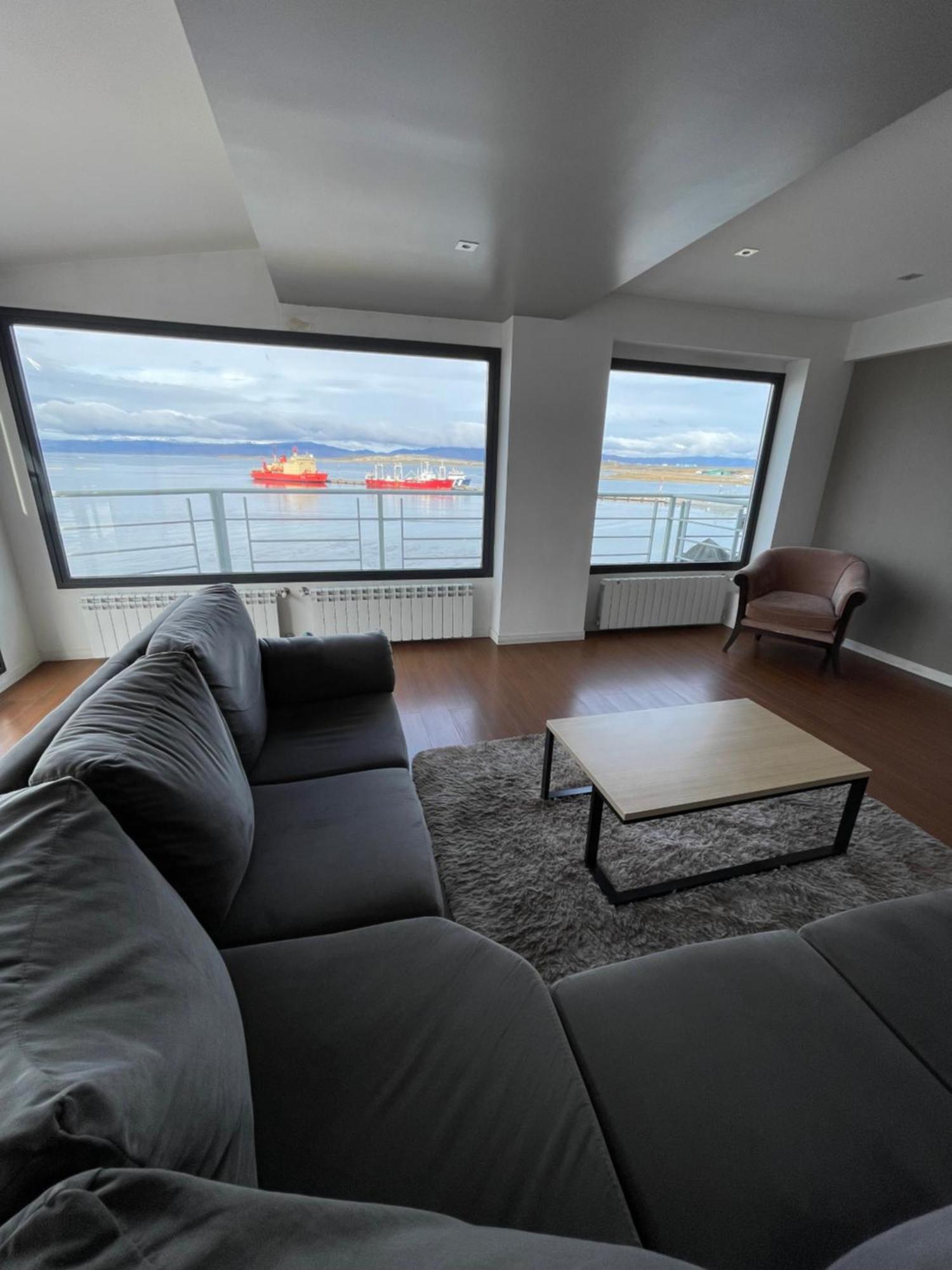 Semi-Piso In Patagonia Ushuaia Rebate In Physical Dollar Apartment Bagian luar foto