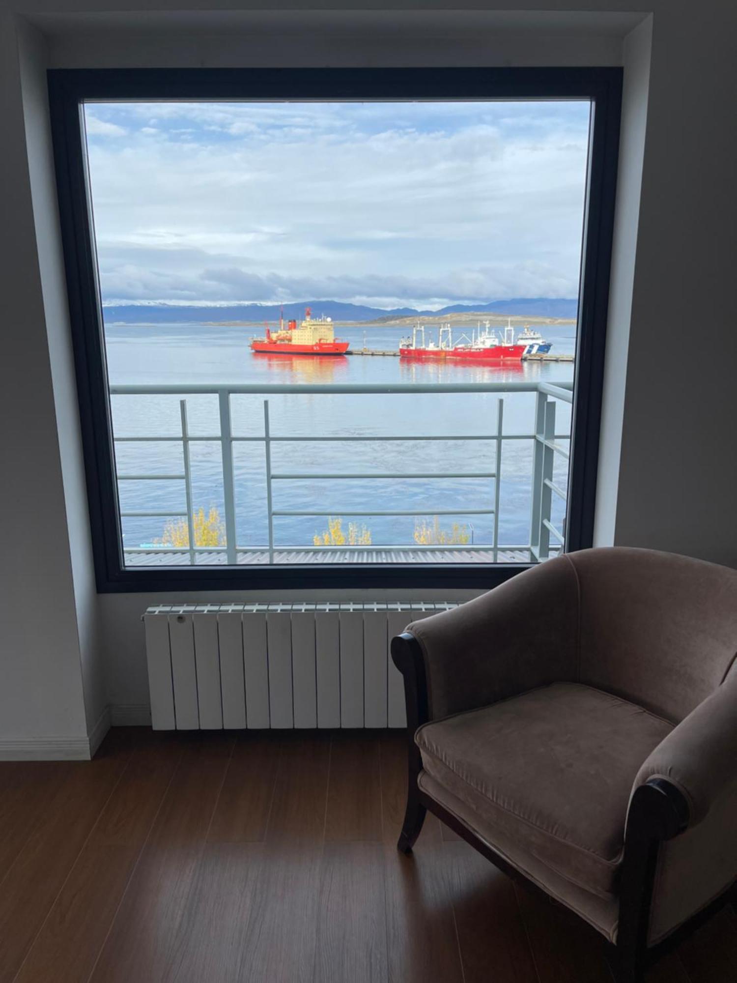 Semi-Piso In Patagonia Ushuaia Rebate In Physical Dollar Apartment Bagian luar foto