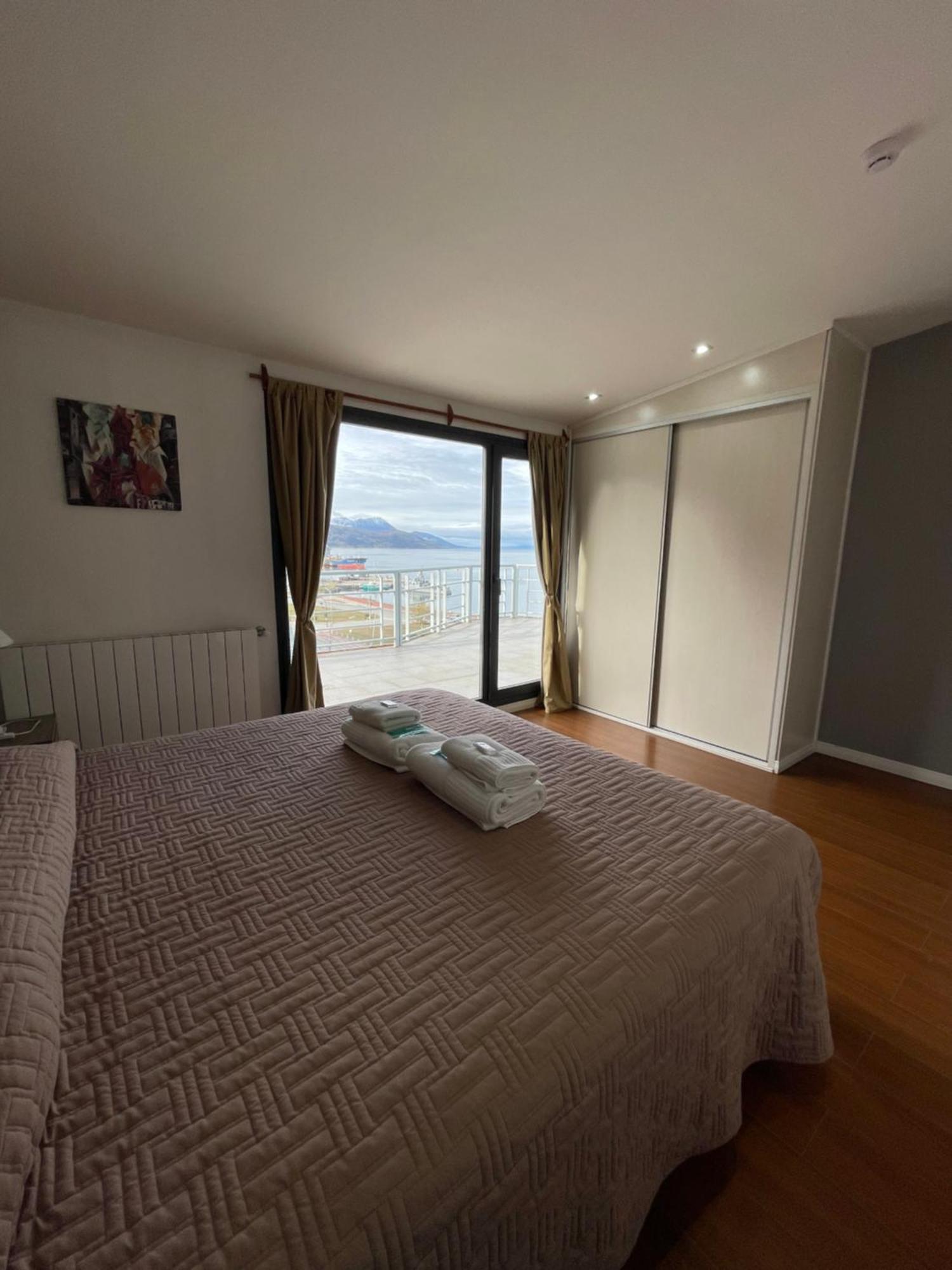 Semi-Piso In Patagonia Ushuaia Rebate In Physical Dollar Apartment Bagian luar foto